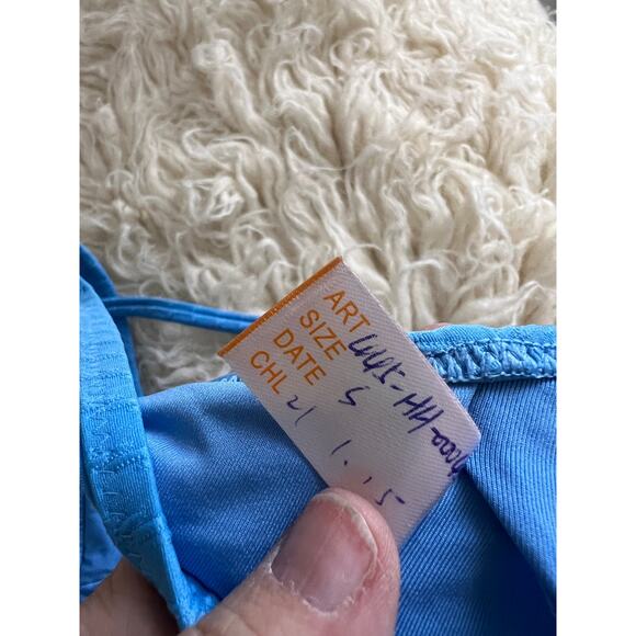 Aerie Hop Lun Blue Bikini Top Size S Built-Up Triangle Swimwear NWT - Picture 6 of 6